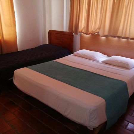 Hotel Del Oeste Cali Εξωτερικό φωτογραφία